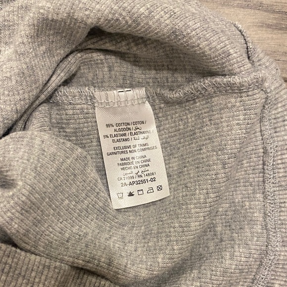 Ardene Light Gray Ribbed Crop Top - Picture 3 of 4